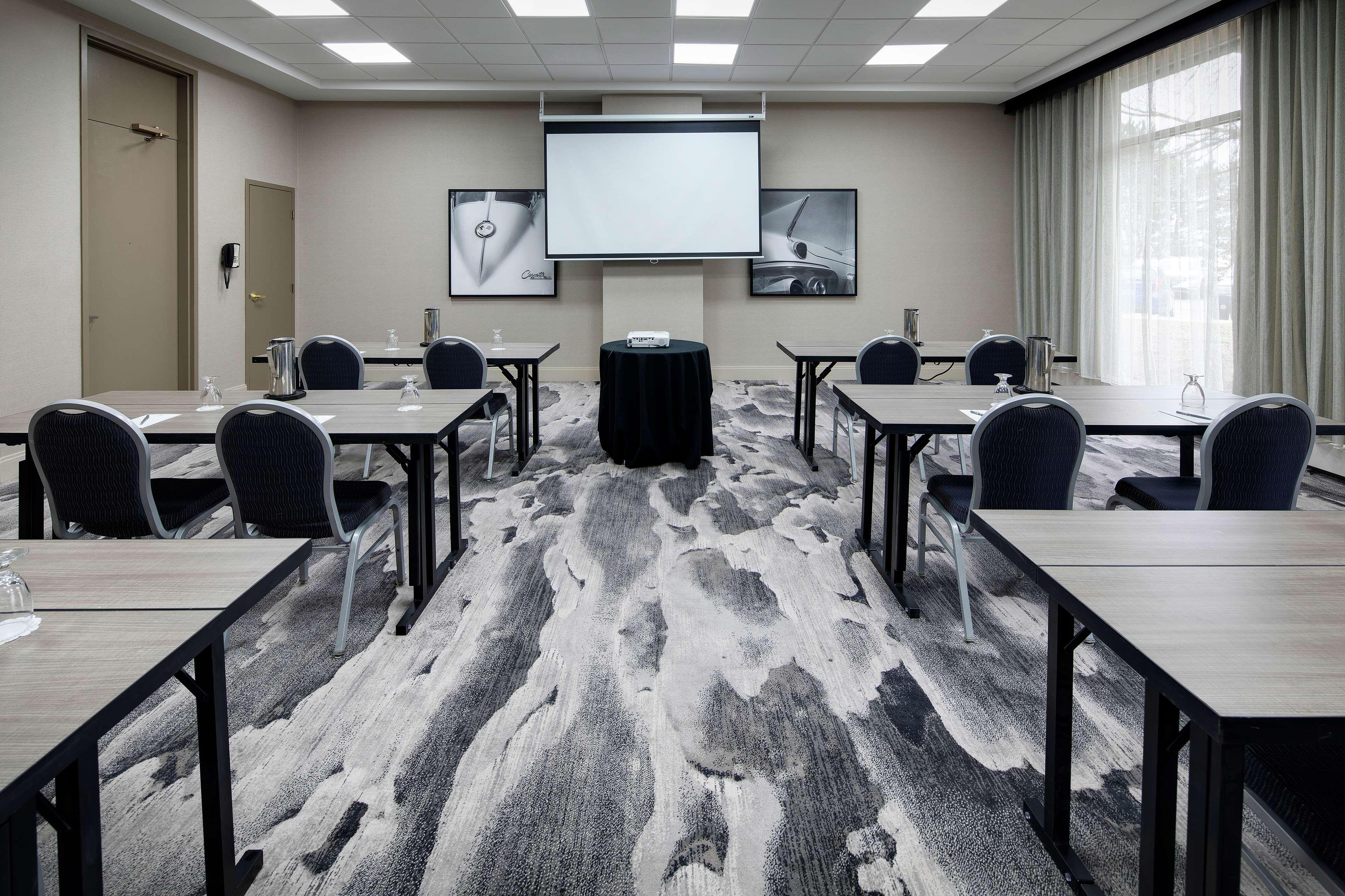 Embassy Suites By Hilton Detroit Troy Auburn Hills Luaran gambar