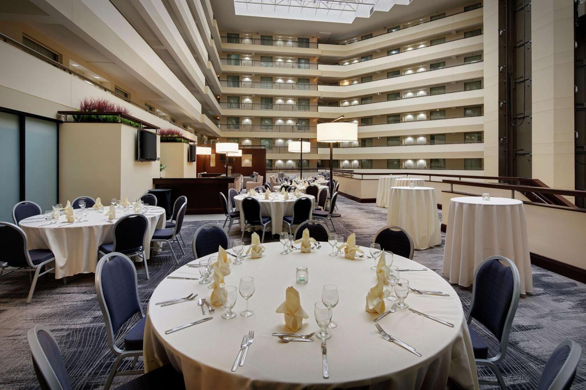 Embassy Suites By Hilton Detroit Troy Auburn Hills Luaran gambar