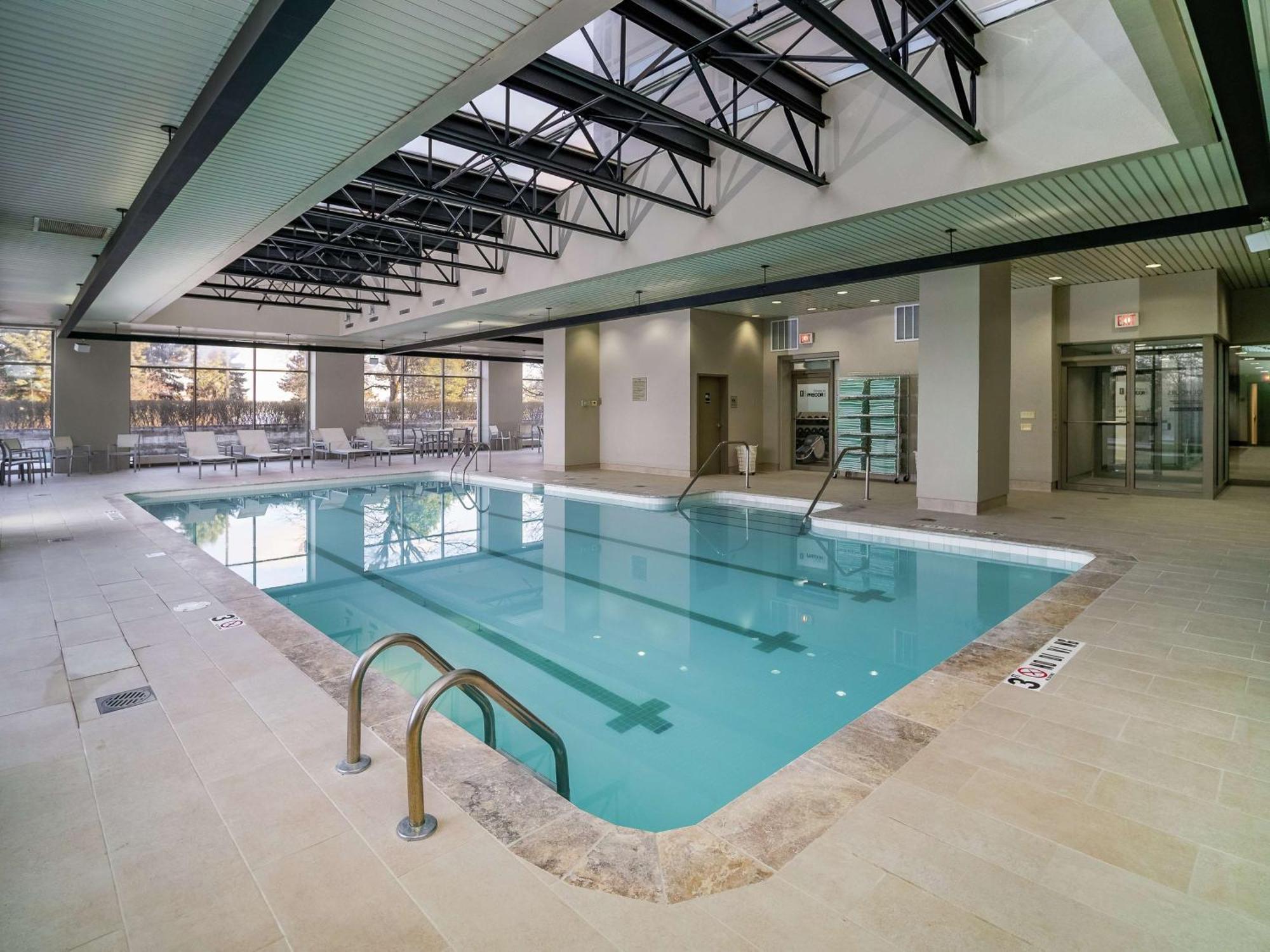 Embassy Suites By Hilton Detroit Troy Auburn Hills Luaran gambar